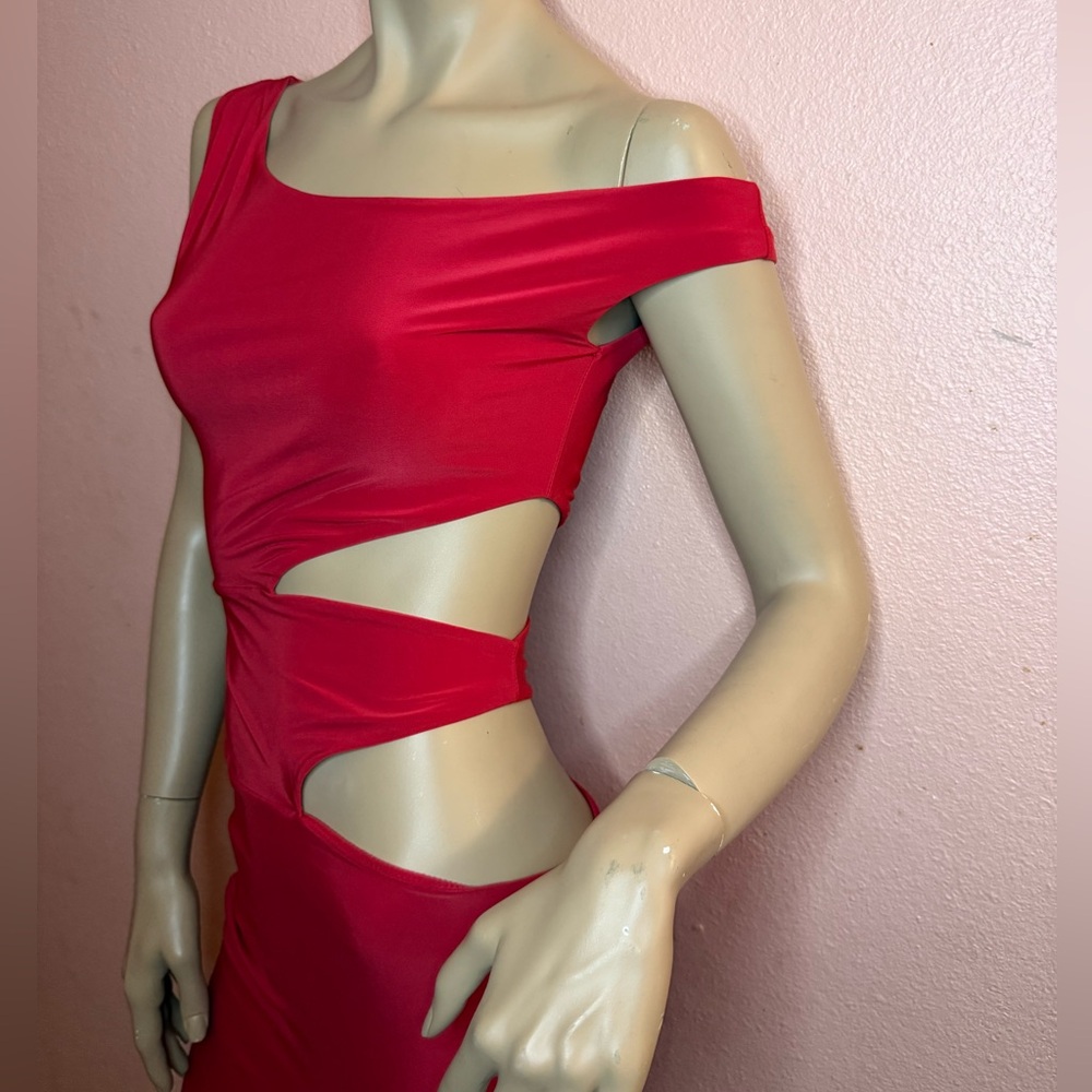 Windsor Red Cutout One-Shoulder Midi Dress – Size S (NWT) - Picture 4 of 15